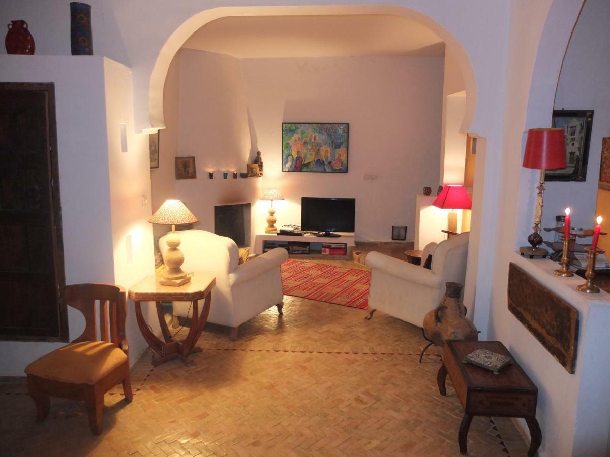 Darmimouna Asilah Kültér fotó